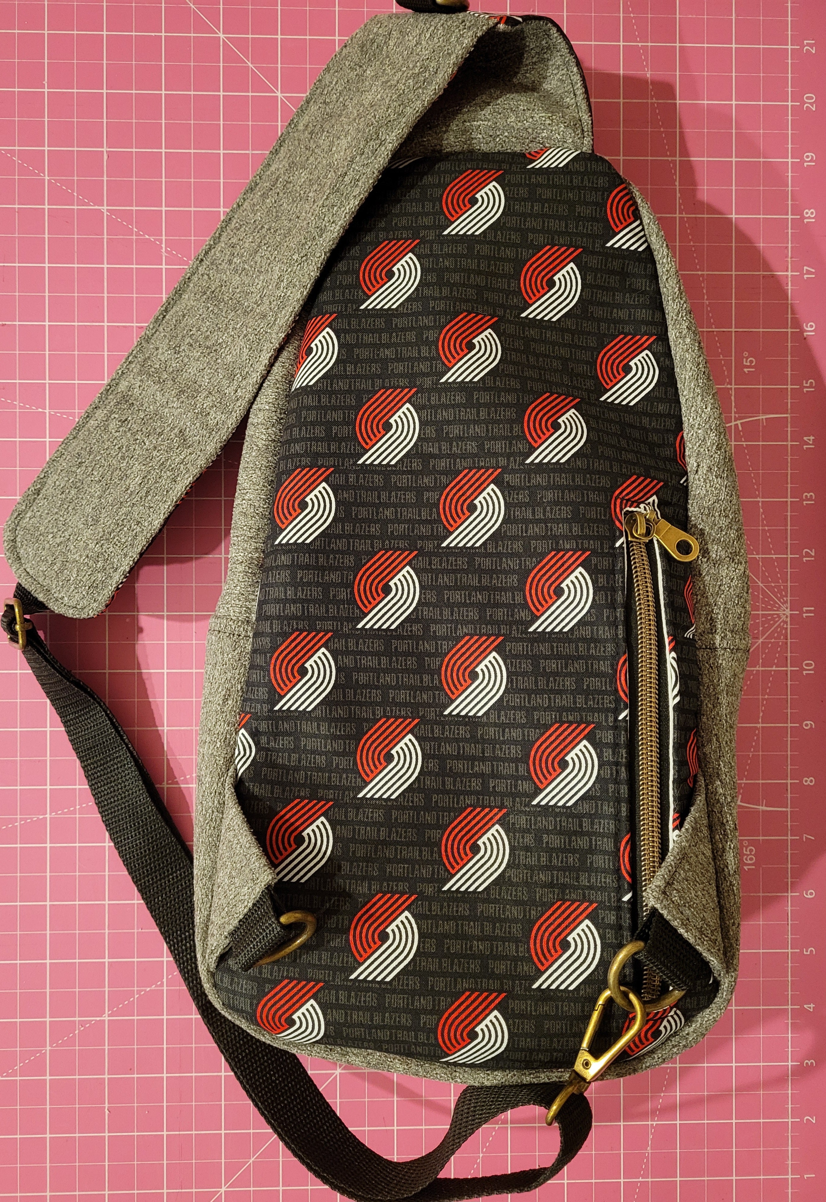 Portland Trail Blazers Unisex Sling Crossbody Bag